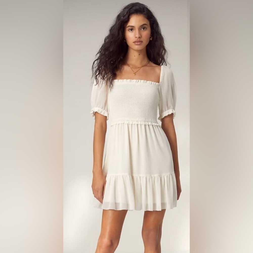 Aritzia Wilfred Laken Dress Cottage Core Puff Sleeve Ruffle Bridal Medium